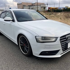 アウディA4！2.0TFSI！5万キロ代！ローダウン！アル…
