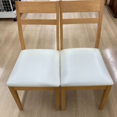 A-598【リユースのサカイ野々市店】ジモティ来店特価‼ ダイニングセット 4人用 木製 ブラウン 椅子２脚のみ クリーニング済みの画像
