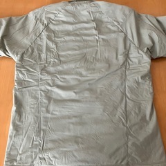 モンベル　メンズEXサーマラップジャケットLサイズの画像