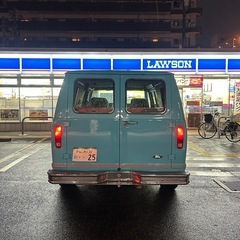 フォード　エコノライン　の画像