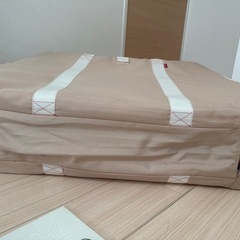 ファルスカ　コンパクトベッドの画像