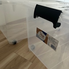 プラスチックBOX2個の画像