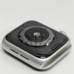 Apple Watch Series 5/GPS+セルラー/40mm/A2156/シルバー〈MWX12J/A〉 (2)の画像