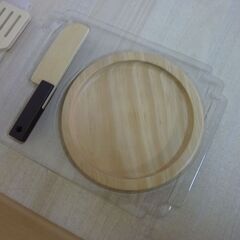 未使用/新品　訳ありアウトレット　おままごとセット　 ST基準合格 濫用試験 食品衛生法規格試験合格 マグネット埋め込み式 天然木 体に優しい水性塗料 の画像