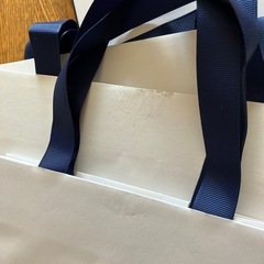 ブランドのショッパーの画像