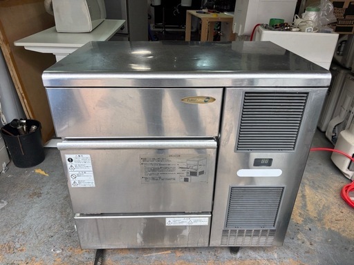 業務用製氷機（Fukushima FIC-65KT1）