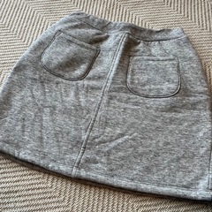 UNIQLO ボアスカートの画像