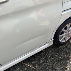 ダイハツ　タントカスタムX  車検2年付き　パールの画像