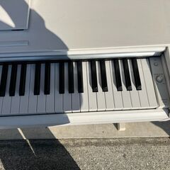 ヤマハ 電子ピアノ 88鍵盤 YDP-143WHの画像