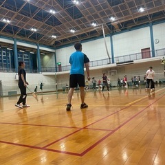 バドミントンやるよ🏸🏸