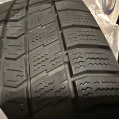 処分予定
スタッドレスタイヤ　195/65/15 21年の画像