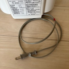 【11/30まで！清掃済】3合炊き炊飯器①の画像