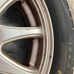 スタッドレスタイヤ　ブリヂストンの画像