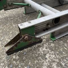 🔷🔶🔷ww5/27 2連はしご 全長5m20cm 縮長3m アルミ 梯子 はしご スライダー 高所 現場 工事 昇降器具 ★直接引取限定◎🔷🔶🔷の画像