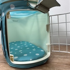PEGOLLE 水玉柄 ペットキャリー の画像