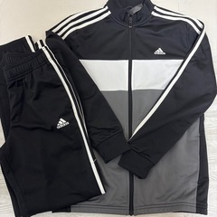 取引き中
【160㎝】adidas & NIKEの画像