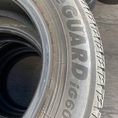 スタッドレスタイヤ4本の画像