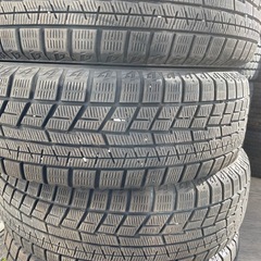 スタッドレスタイヤ4本の画像
