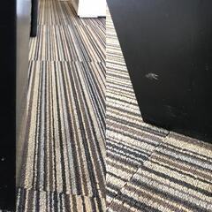 ☆TEMPERED ガラステーブル ローテーブル センターテーブル モダン おしゃれ 約60×120㎝ インテリア 中古（NF251121）Zi-2337の画像