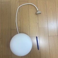 階段吊り下げ照明の画像