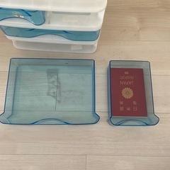 11月末で処分【前橋市直接受け渡し】小物収納　引き出し　スタッキング　パスポート　ペンなど文房具用の画像