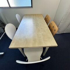 【無料・引き取り限定】テーブル（185×75cm）＋椅子5脚セットお譲りします！の画像