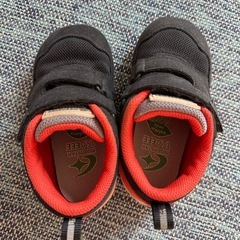 スニーカーの画像