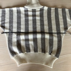 【12/10まで！激レアストライプ！】ニットの画像