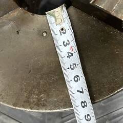 🔷🔶🔷ww5/18 三つ爪 スクロールチャック 旋盤チャック 直径2300mm 中古 工具旋盤 三つ爪チャック 丸材 クランプ スクロール 道具 ★直接引取歓迎🔷🔶🔷の画像