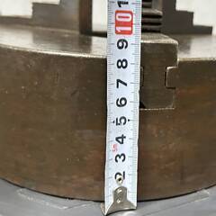 🔷🔶🔷ww5/18 三つ爪 スクロールチャック 旋盤チャック 直径2300mm 中古 工具旋盤 三つ爪チャック 丸材 クランプ スクロール 道具 ★直接引取歓迎🔷🔶🔷の画像
