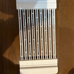 キッチン用水切りラック伸縮式の画像