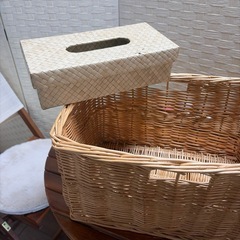 収納カゴ(おまけティッシュケース)の画像