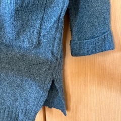 ニットカーディガン　グレーの画像