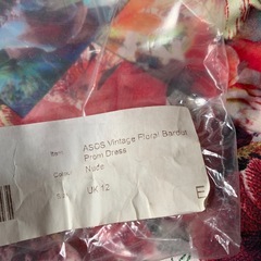 asos ワンピース 未使用　花柄　ピンクの画像