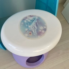 【前橋市直接受け渡し】アナと雪の女王　エルサ　ドレッサー　トイザらスの画像