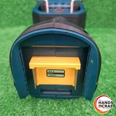 ✨マキタ　中古　ML812　充電式 ライト　14.4V/18V　本体のみ　※ライト部分汚れ有り✨うるま市田場✨の画像