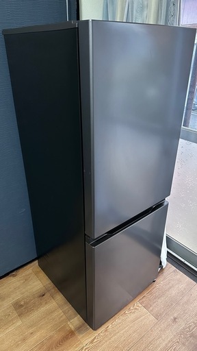 AQUAの冷蔵庫200Lダークシルバー