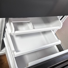 AQUAの冷蔵庫200Lダークシルバーの画像