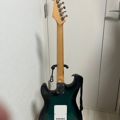 お値打ち! !ストラトタイプ エレキギター+ソフトケース+ギタースタンド+ストラップの画像