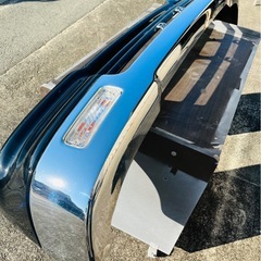 ハイラックスピックアップ　フロントバンパー　LN108 トヨタ
の画像