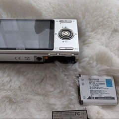 ■■富士フイルム デジタルカメラ FinePix Z100fd FUJI　■■の画像