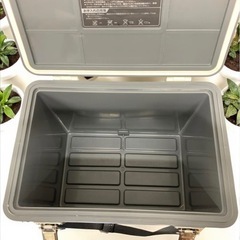 プラッキー PLUKY クーラーボックス アウトドア 釣り用品 24リットル 中古品販売 11Dの画像