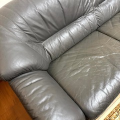 レザーソファ(専用カバー付き)24日までの画像