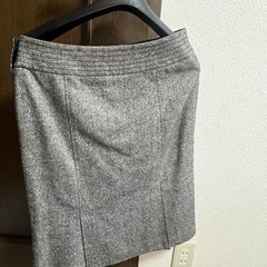 スカートMASTINAの画像