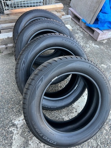 215/60r17トランパスmp7