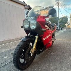 初期型GSX-R750 GR71F  マッククレーンバックステップ　車検令和8年10月まで の画像