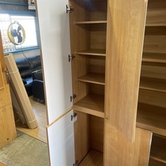 収納棚の画像