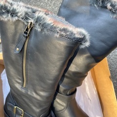 ロングブーツ黒の画像