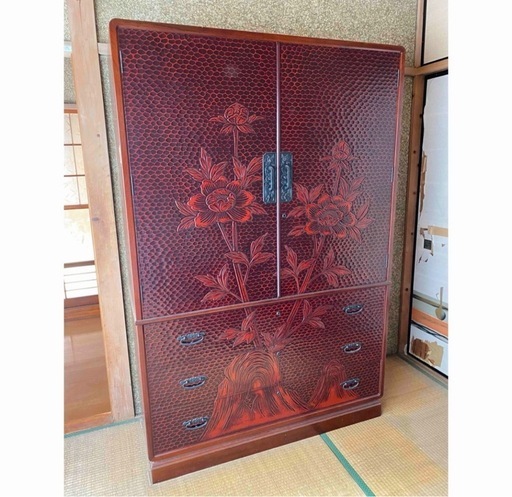 鎌倉彫り　箪笥　美品　現状　玄関渡し