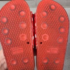 〔ディズニーストア〕ミニーちゃんキッズ用サンダル　15.0～16.0cmの画像